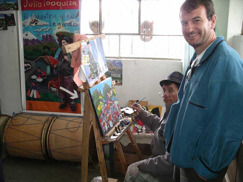 foto con el artista . Julio Toaquiza